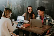 Adult Coding Classes vs Coding Bootcamps vs MOOCs